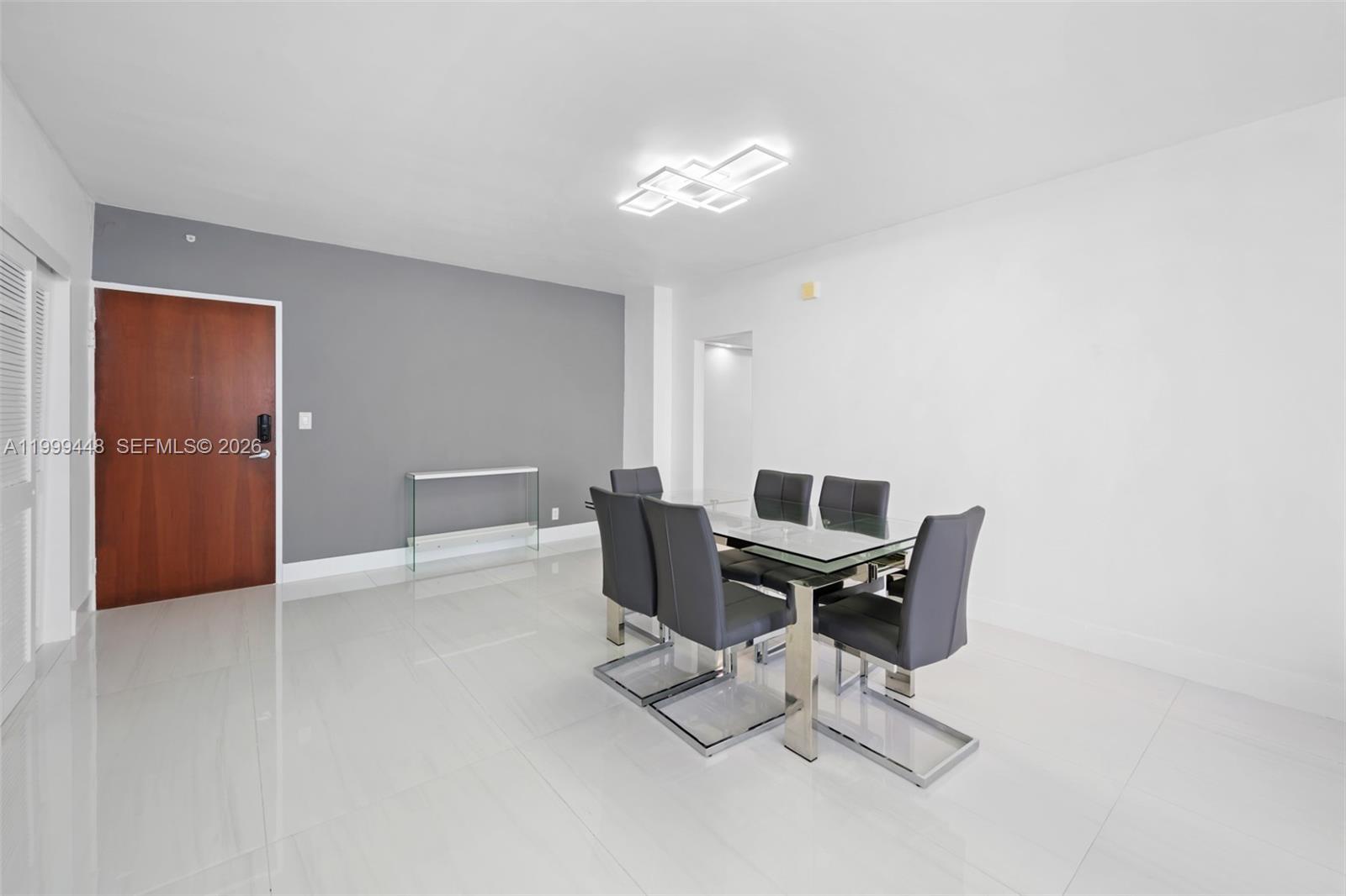 SIAN OCEAN RESIDENCES CON - Residential