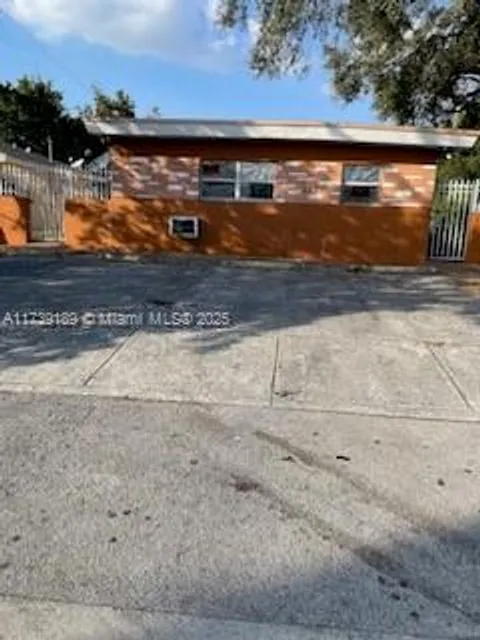 MLS: A11739189