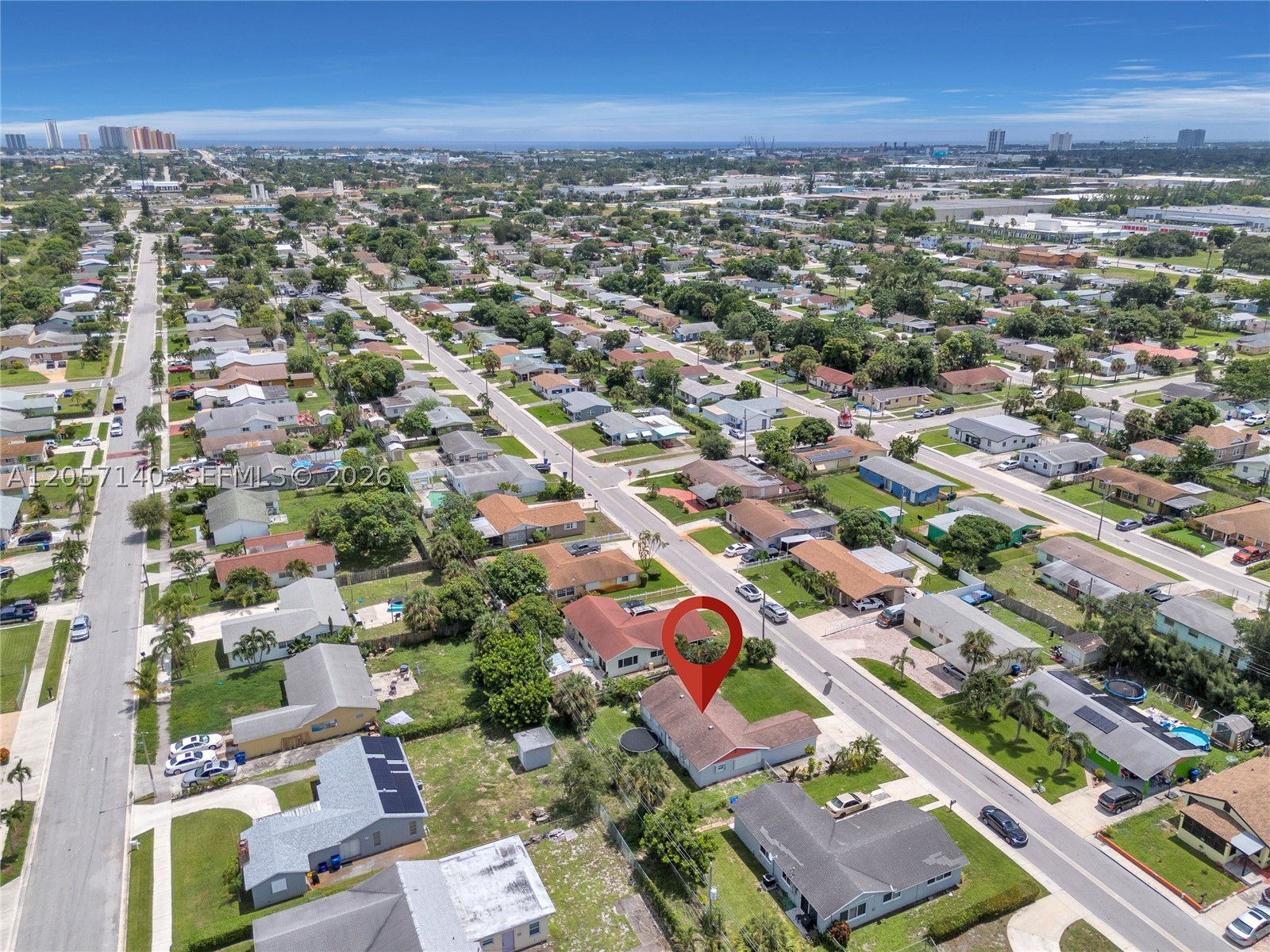 1320 W 26th Ct