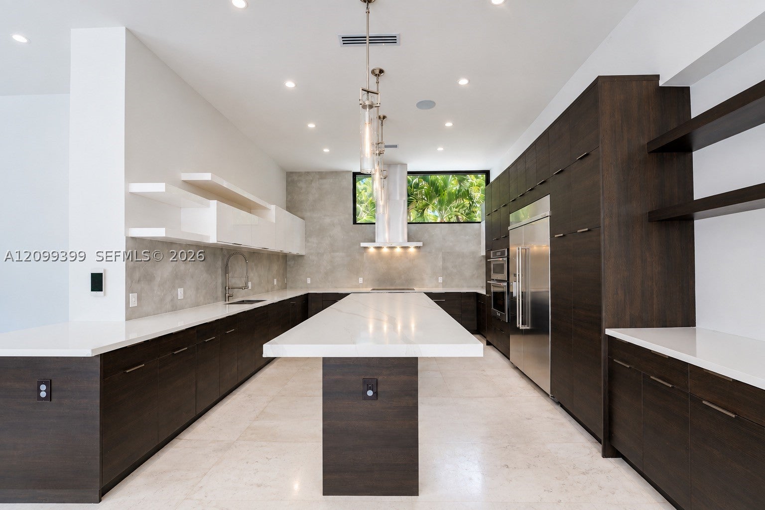 56 Samana Dr