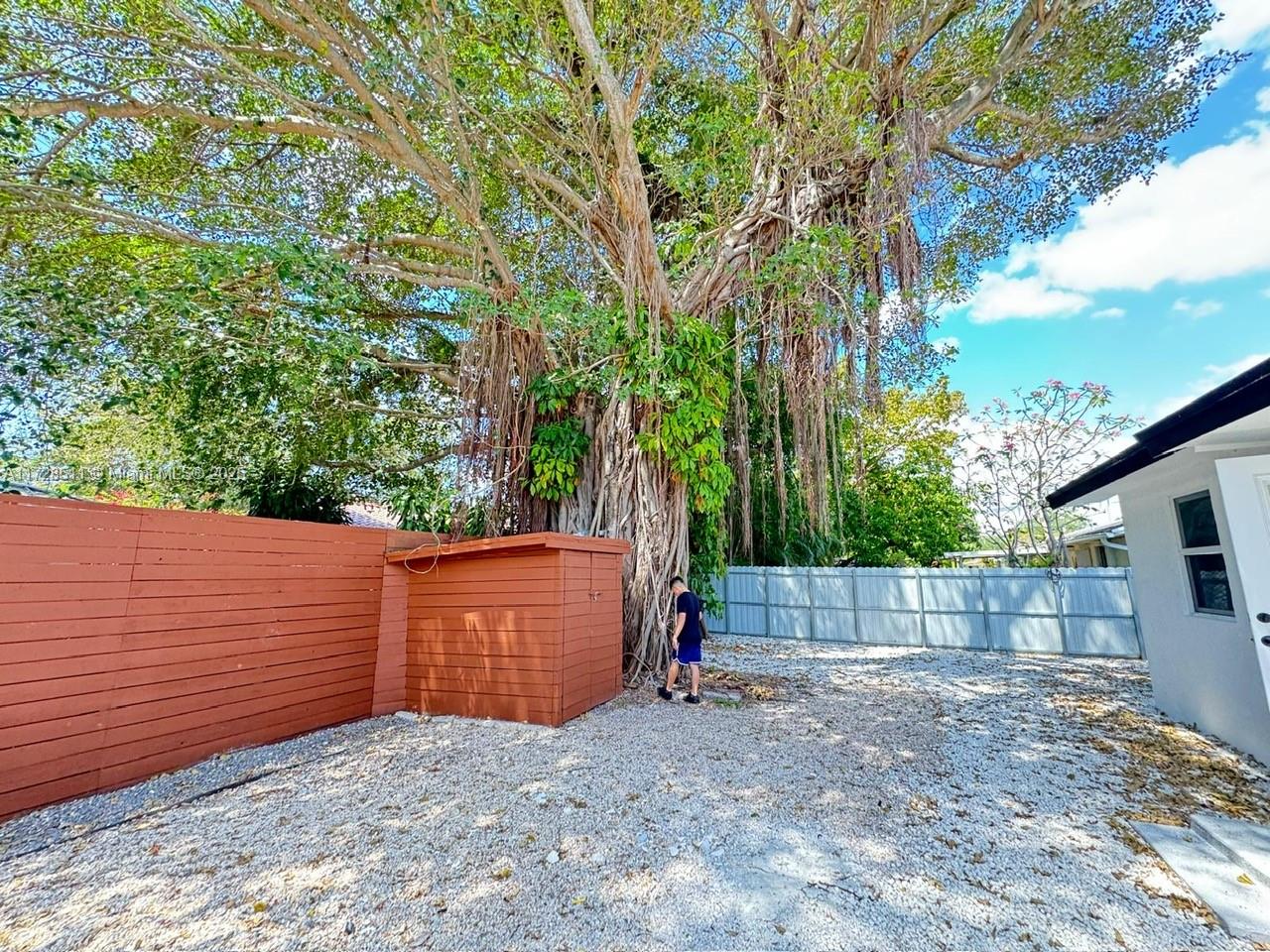 PERCIVAL GARDENS 1ST ADDN - Residential