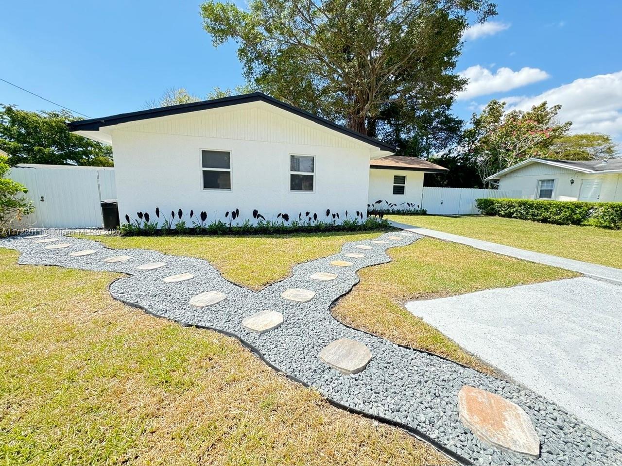 PERCIVAL GARDENS 1ST ADDN - Residential