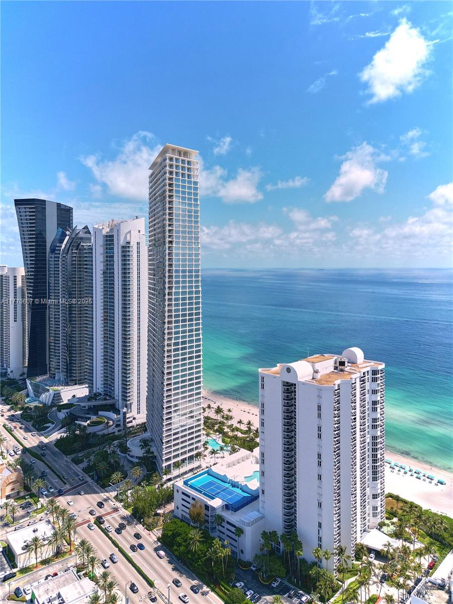 150 Sunny Isles Blvd 1-UPH1