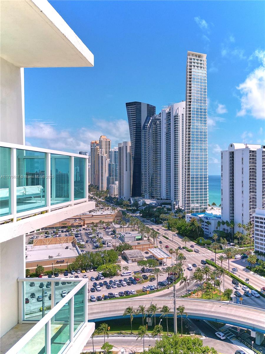 150 Sunny Isles Blvd 1-UPH1