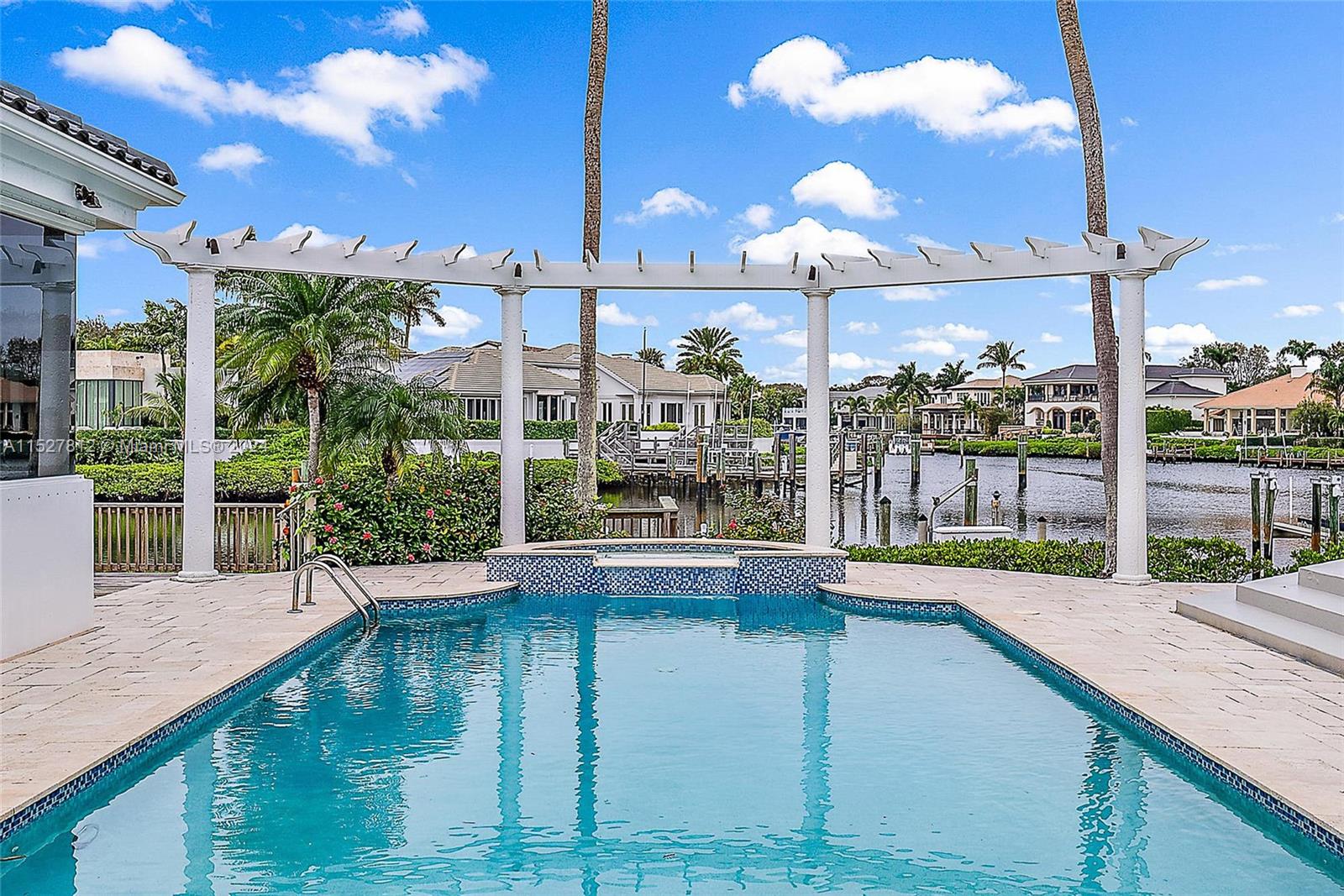 Admirals Cove - Residential