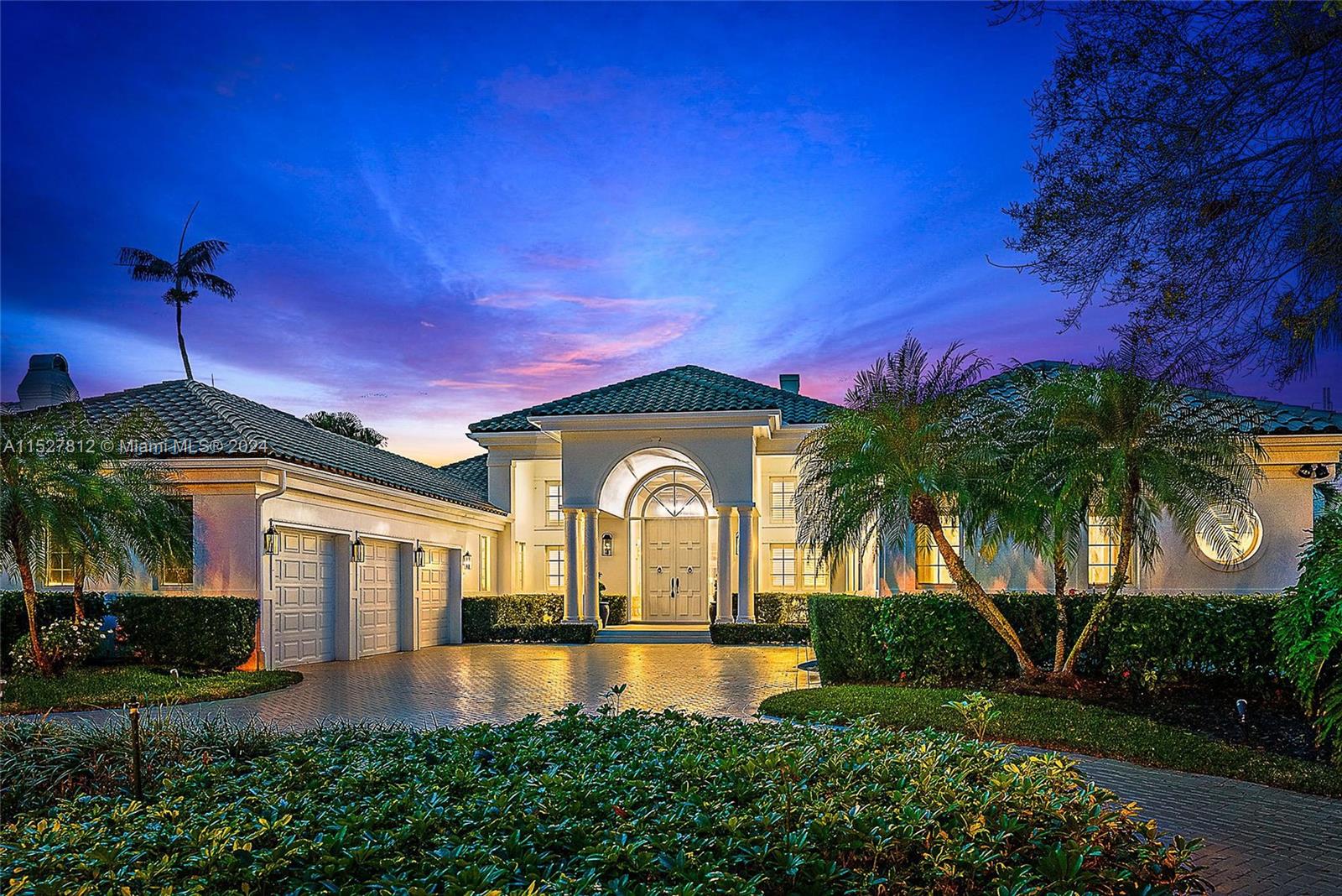 Admirals Cove - Residential