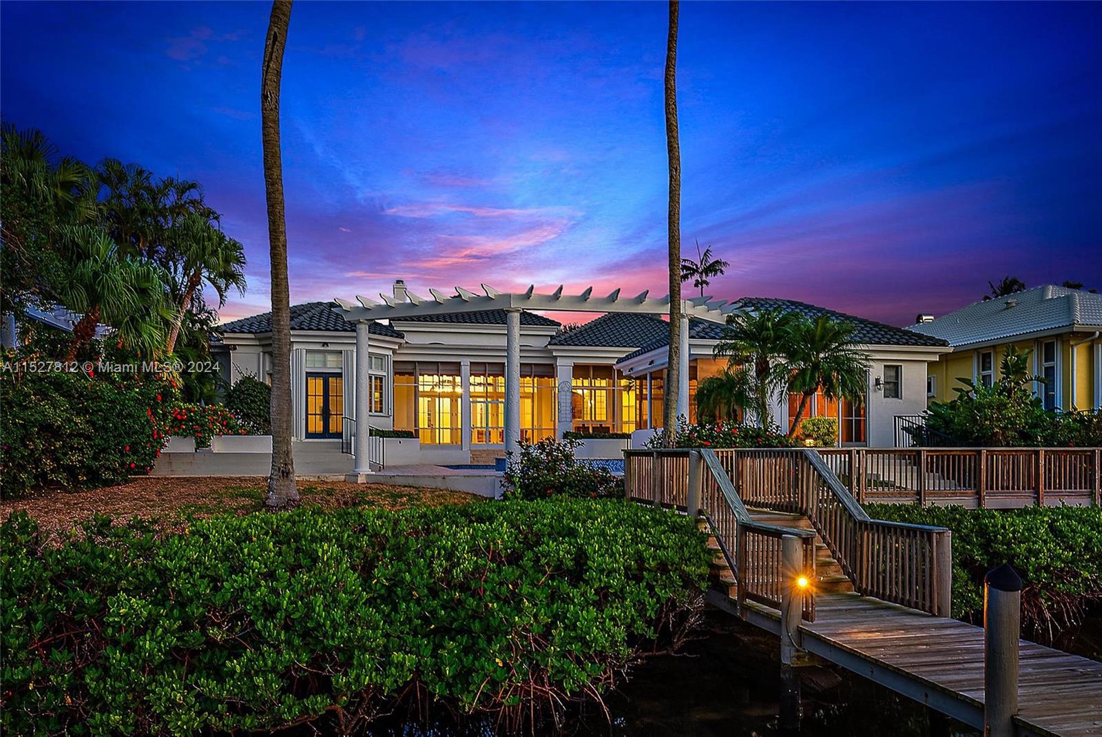 Admirals Cove - Residential