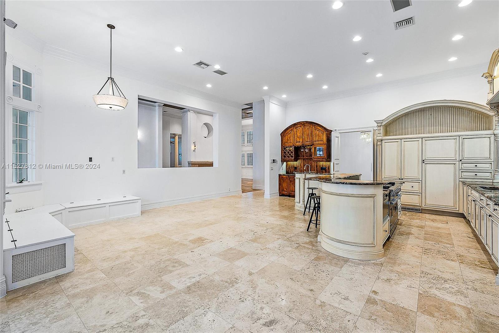 Admirals Cove - Residential