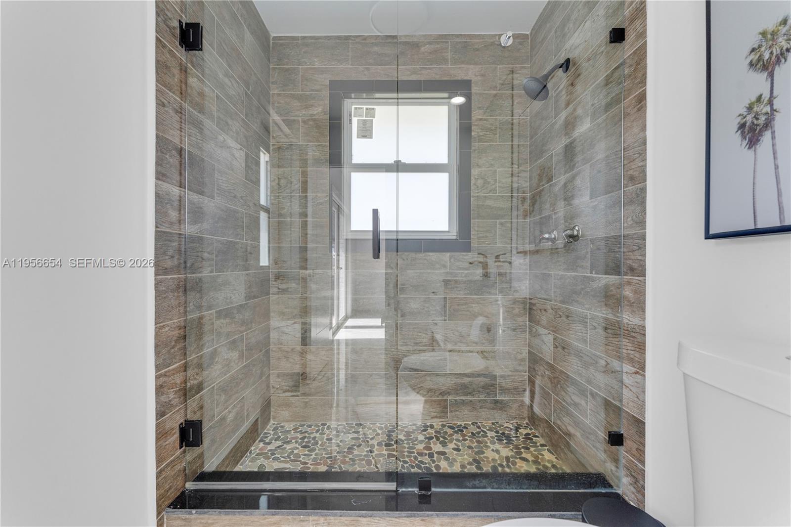 LAUREL OAKS EAST - Residential