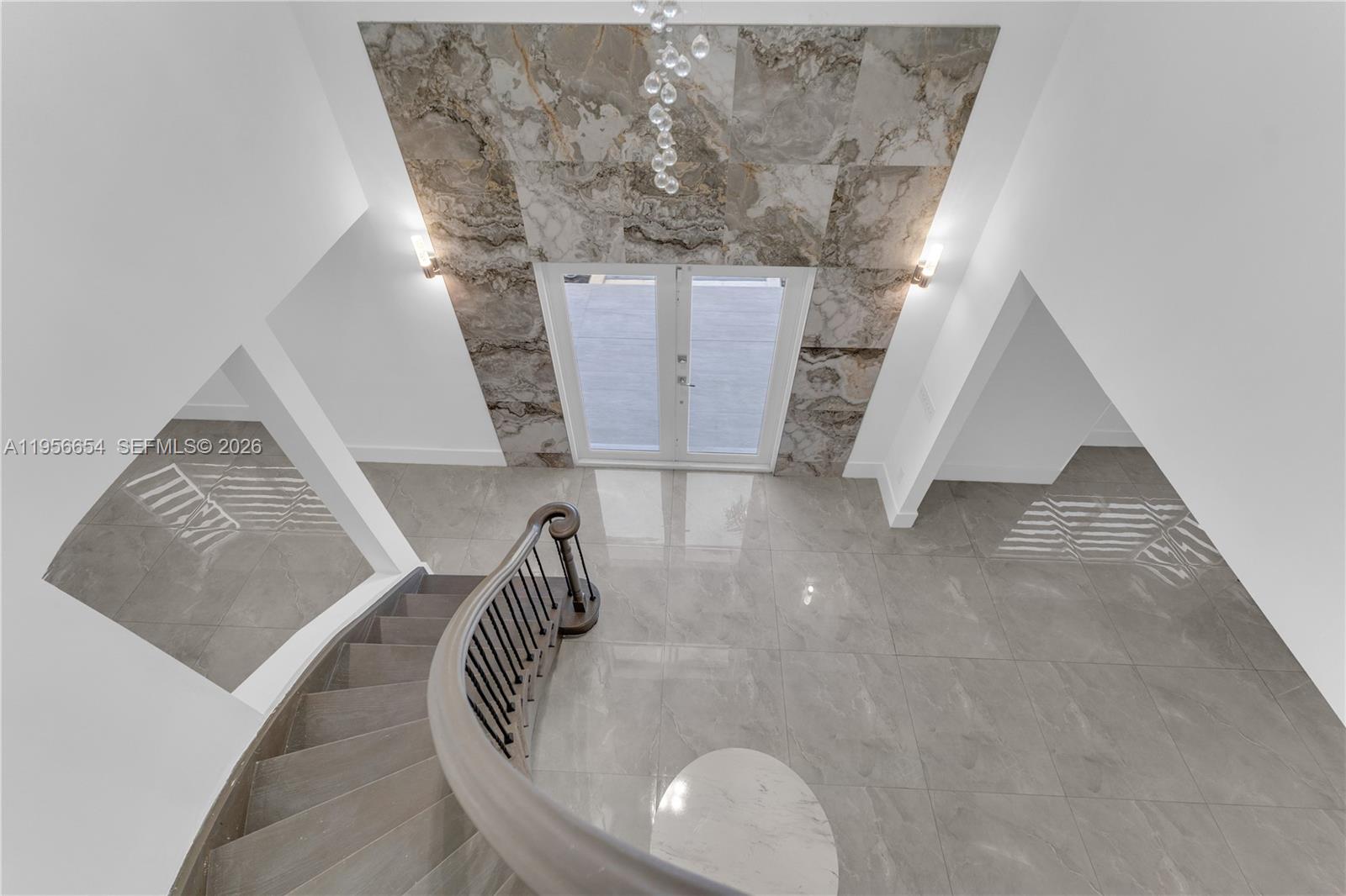 LAUREL OAKS EAST - Residential