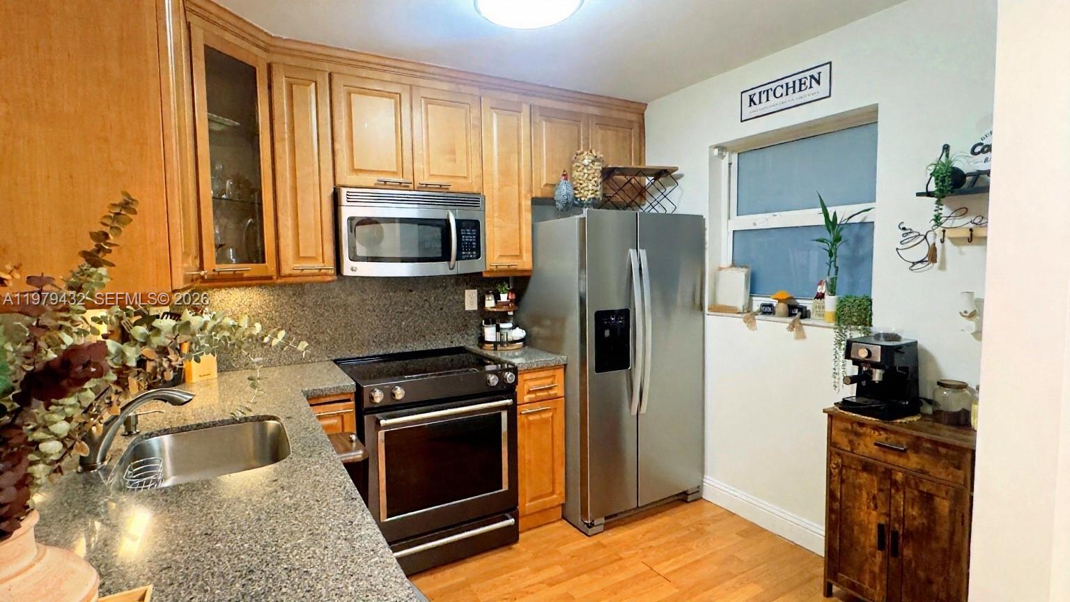 PLANTATION PINES CONDO - Residential