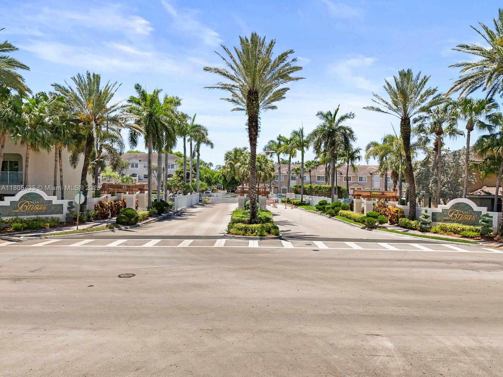 Rental Property at 5630 Nw 114th Path 209, Doral, Miami-Dade County, Florida - Bedrooms: 2 
Bathrooms: 3  - $2,750 MO.