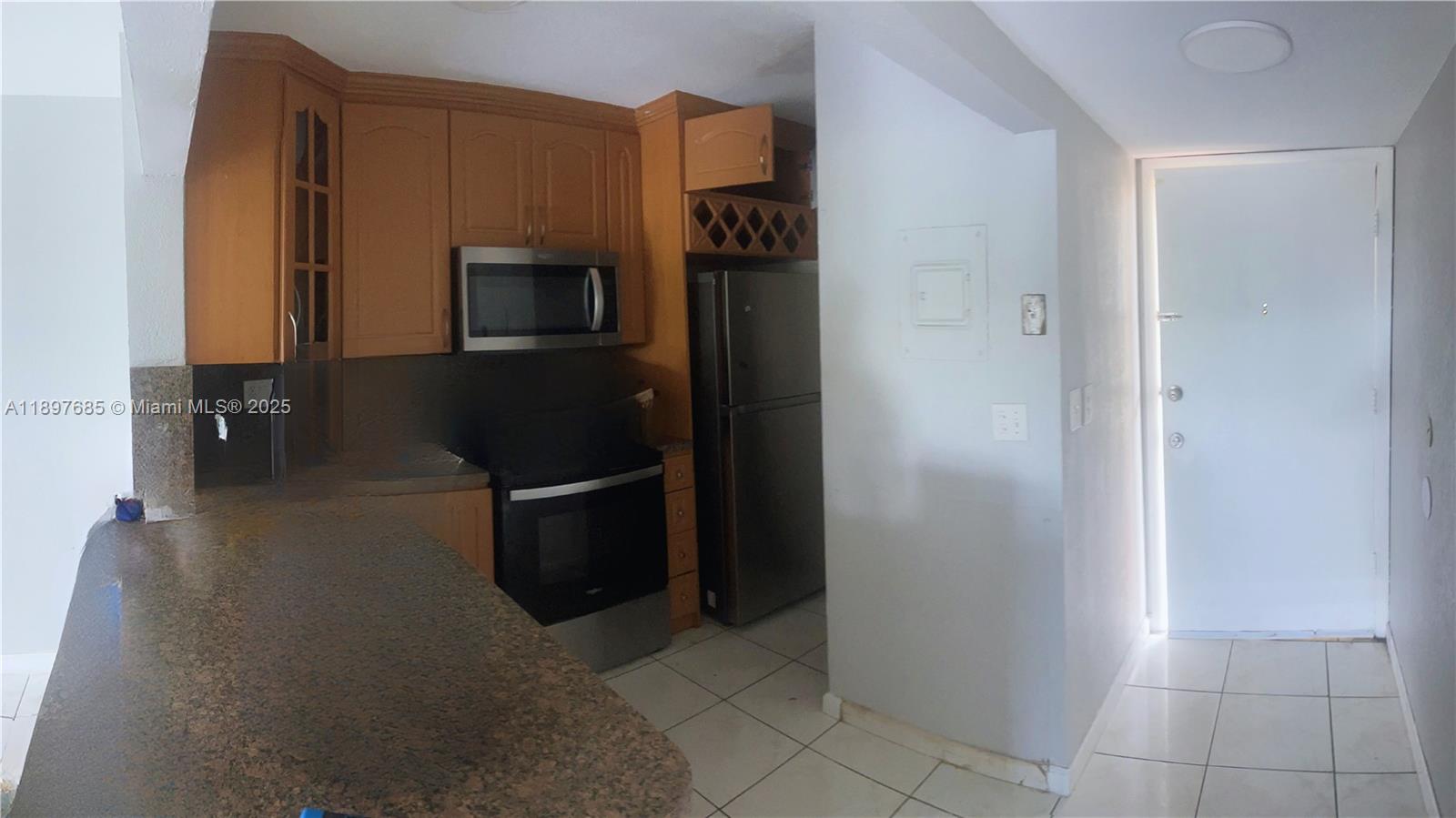 PALMETTO SPRINGS CONDO VI - Residential