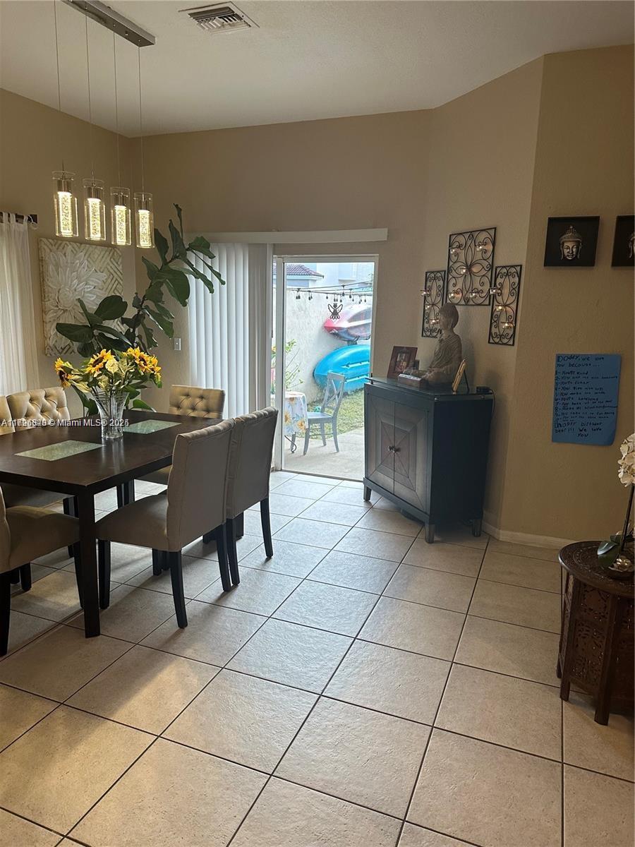 1953 SE 24th Ave
