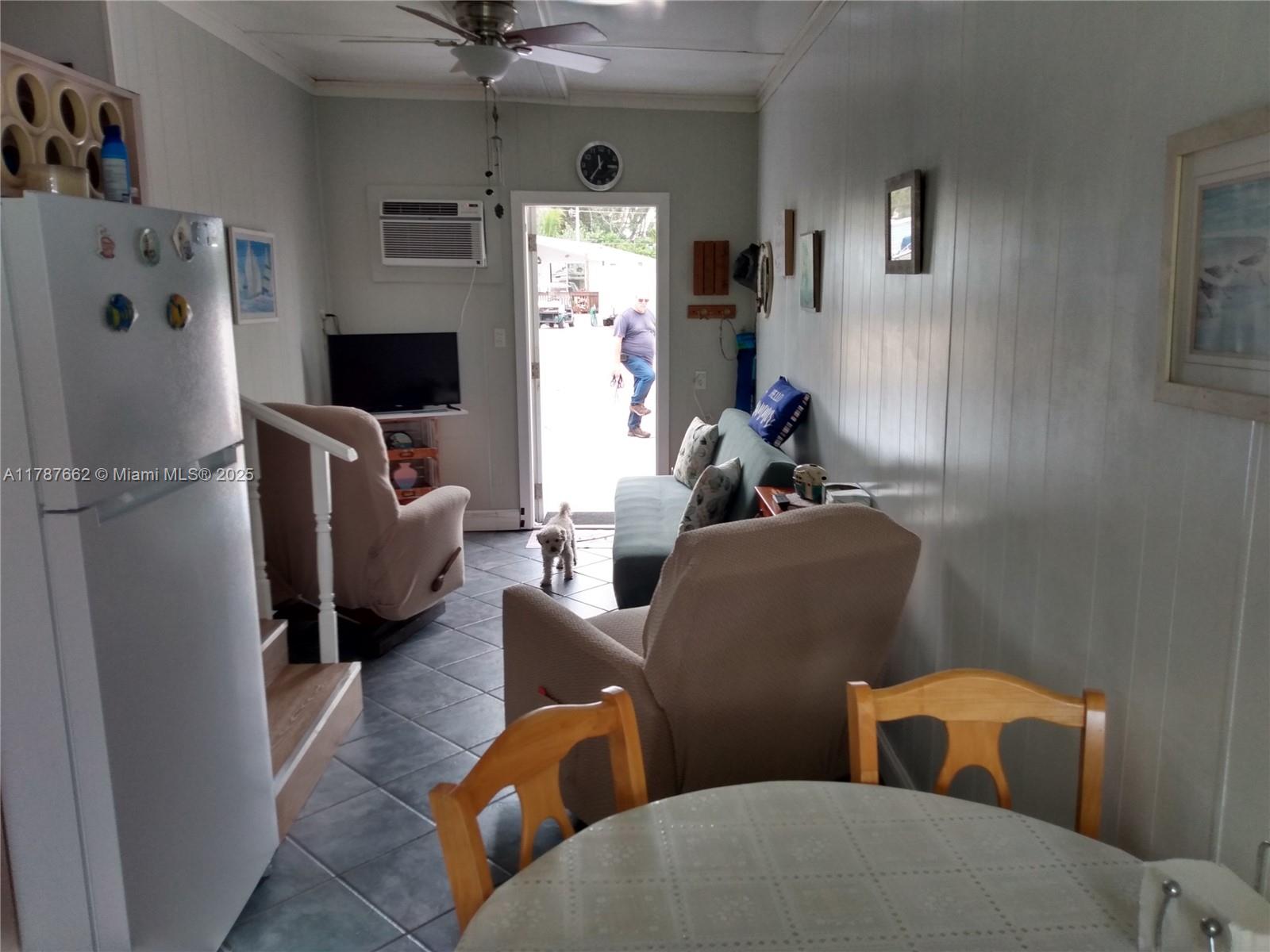 LONG KEY PROJ PROP LINE S - Residential