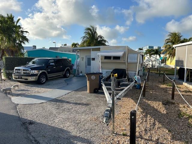 65821 Overseas Highway