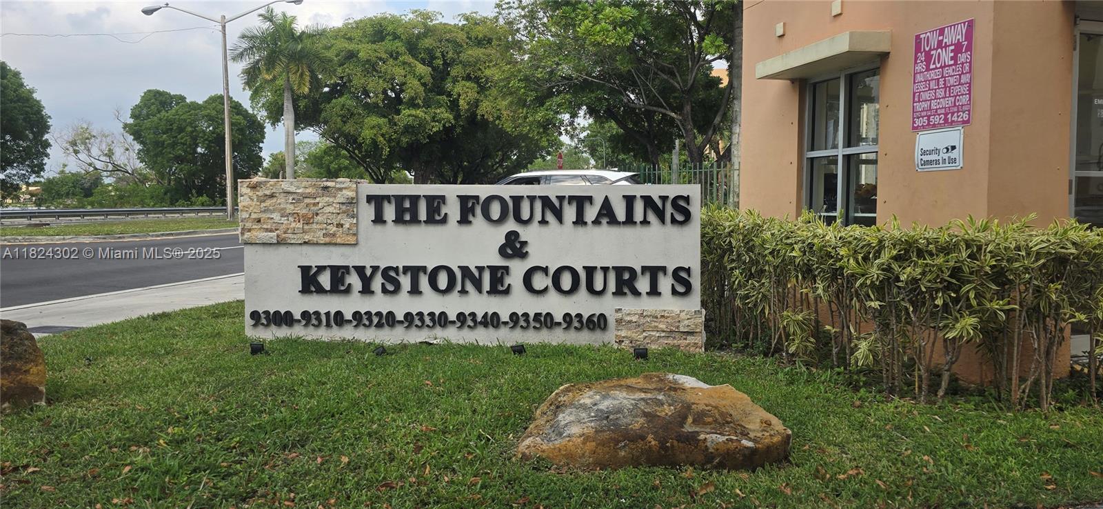 KEYSTONE COURTS CONDO - Residential Lease