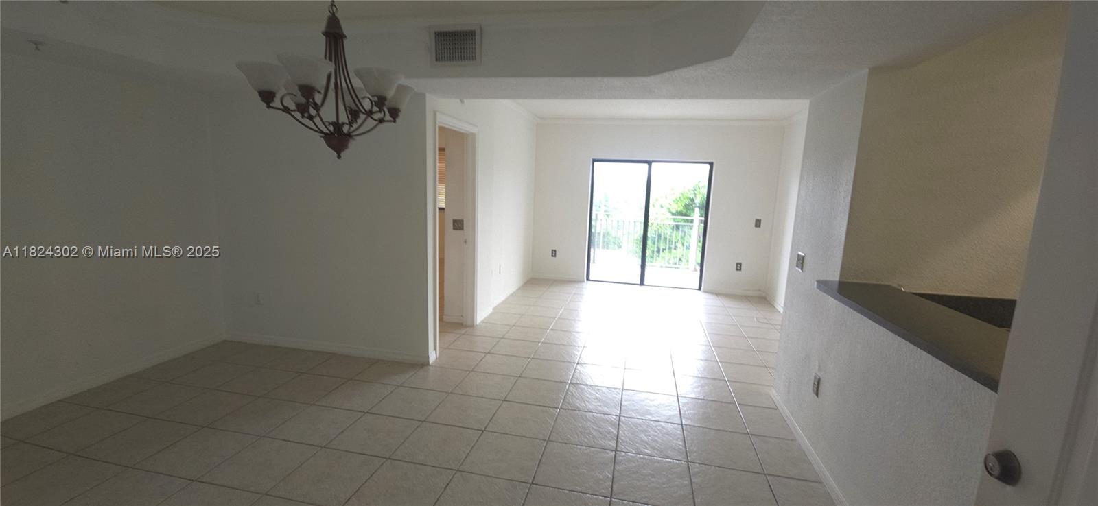 KEYSTONE COURTS CONDO - Residential Lease