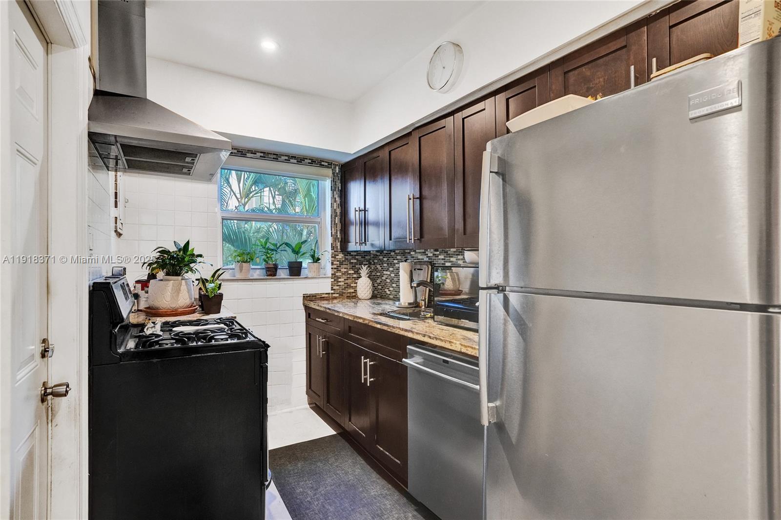 ANTHONY GARDENS CONDO - Residential