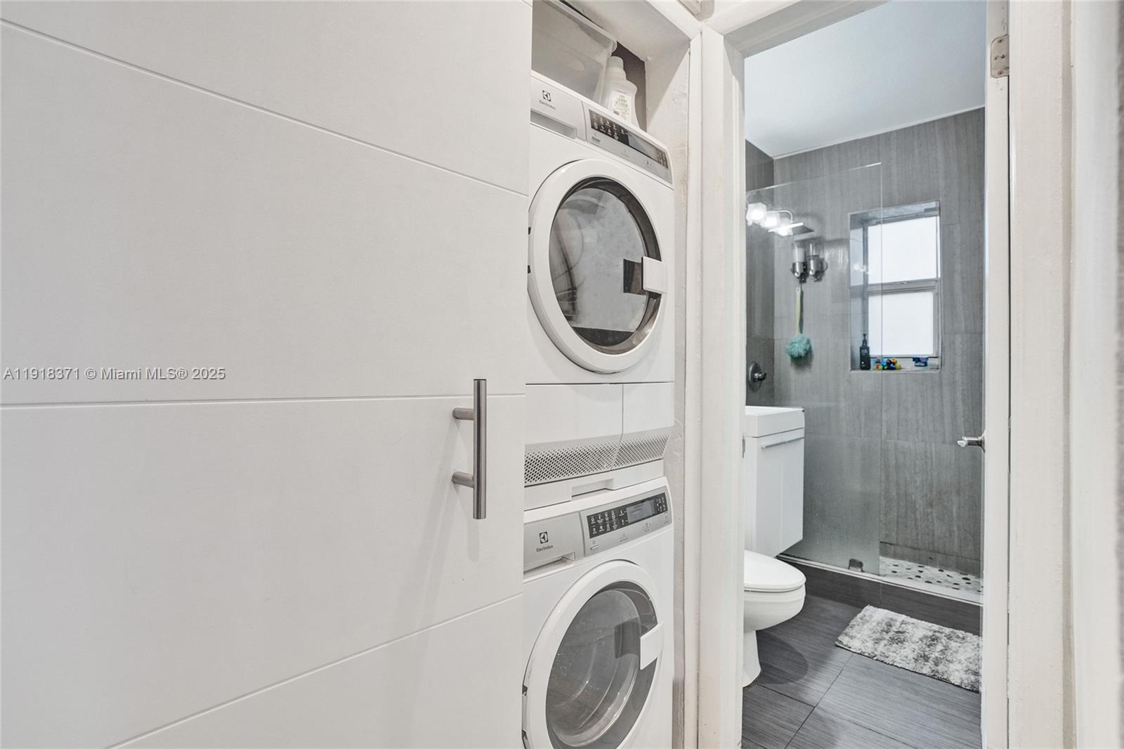 ANTHONY GARDENS CONDO - Residential