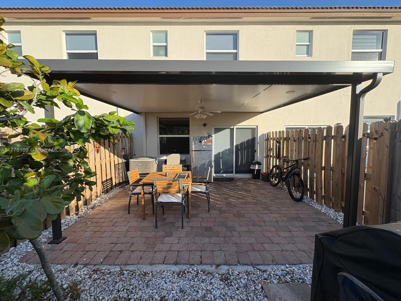 WESTVIEW GARDENS APARTMEN - Residential
