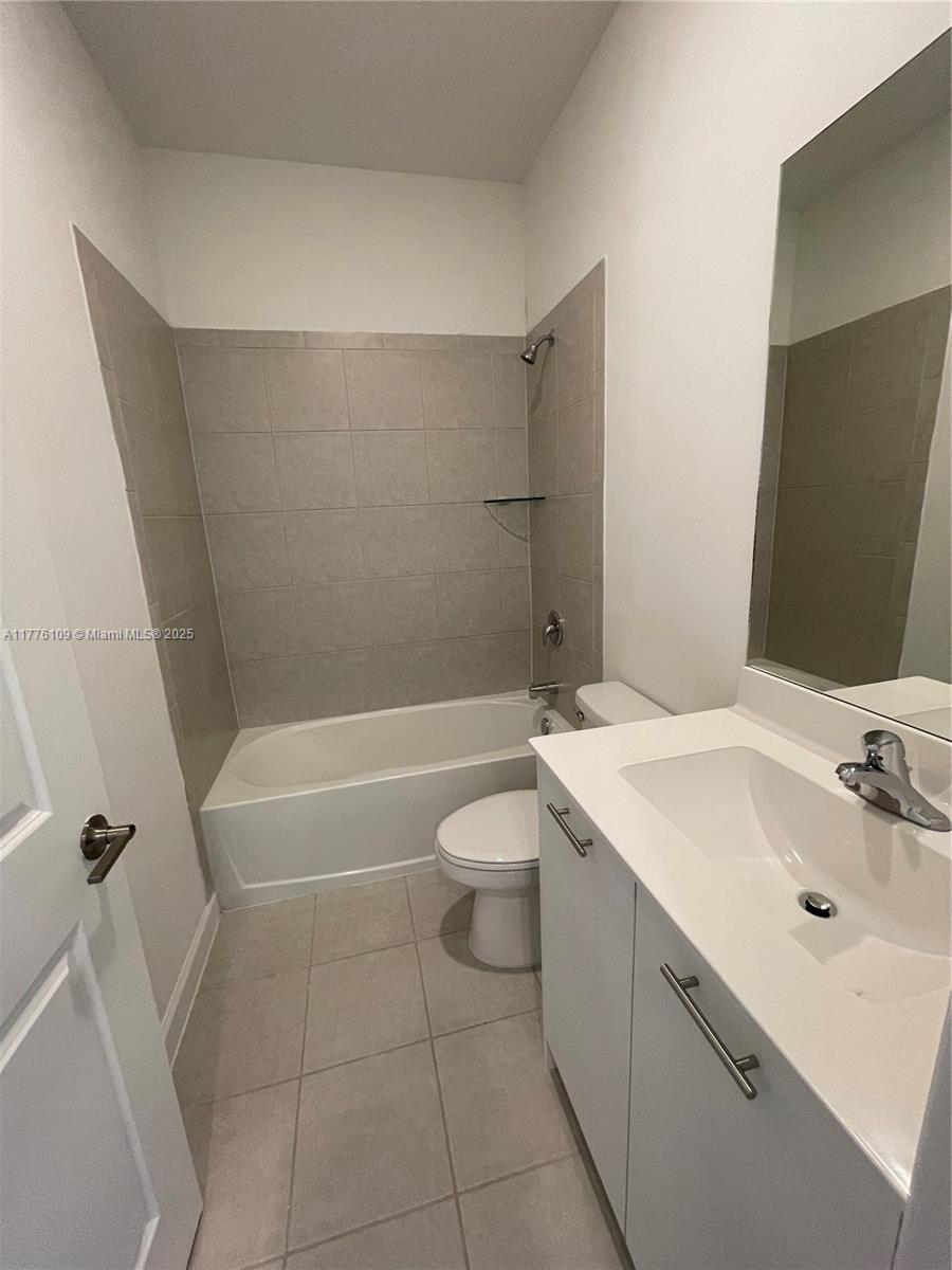 WESTVIEW GARDENS APARTMEN - Residential
