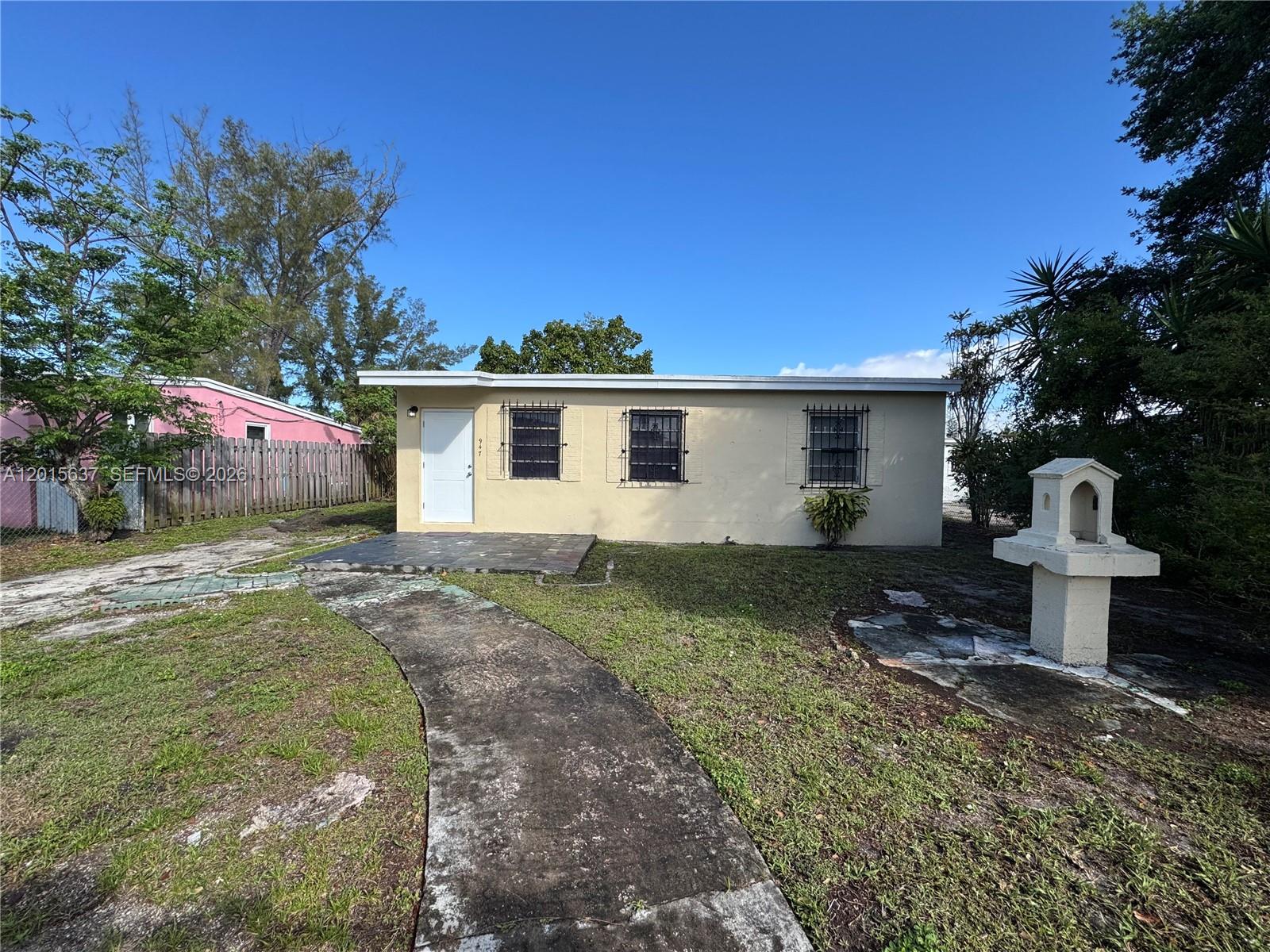 OPA LOCKA PL NO 3 - Residential