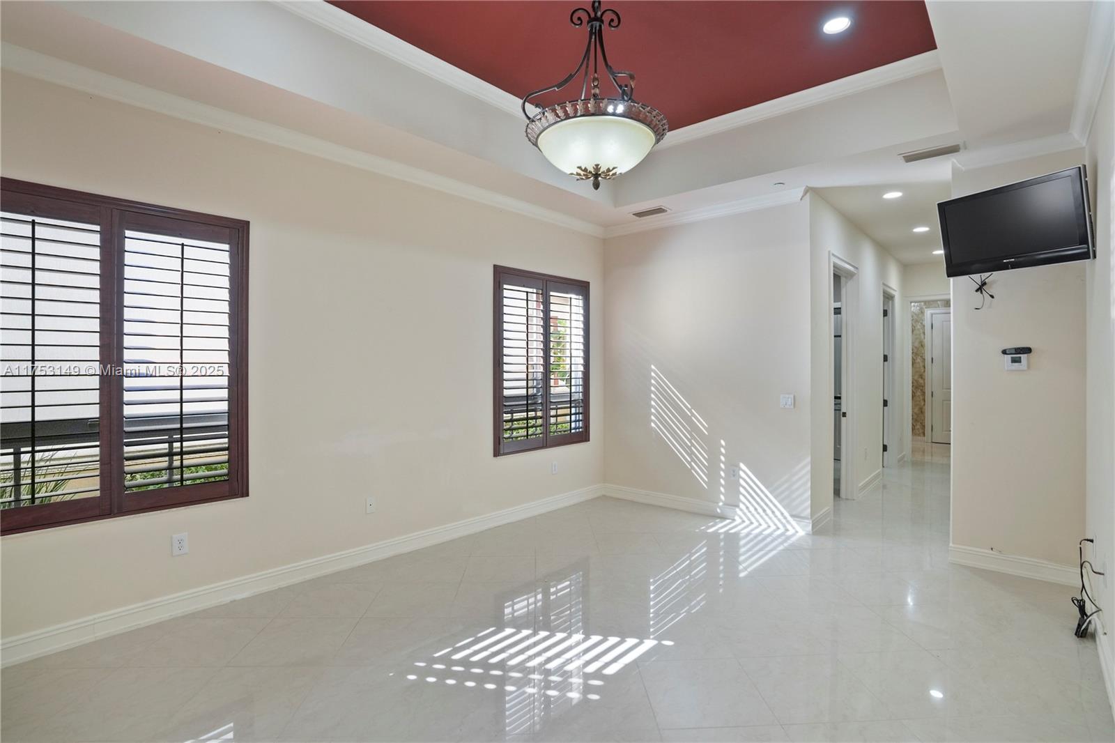 WESTON COMMONS - Residential