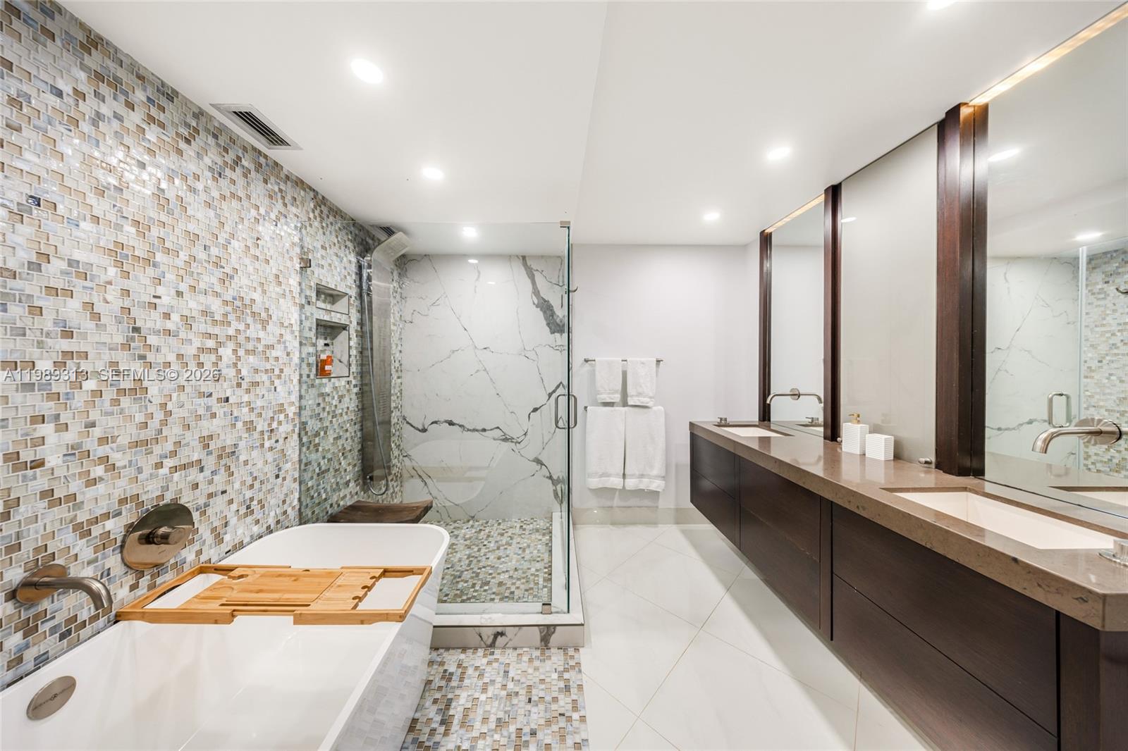 SAPPHIRE FORT LAUDERDALE - Residential