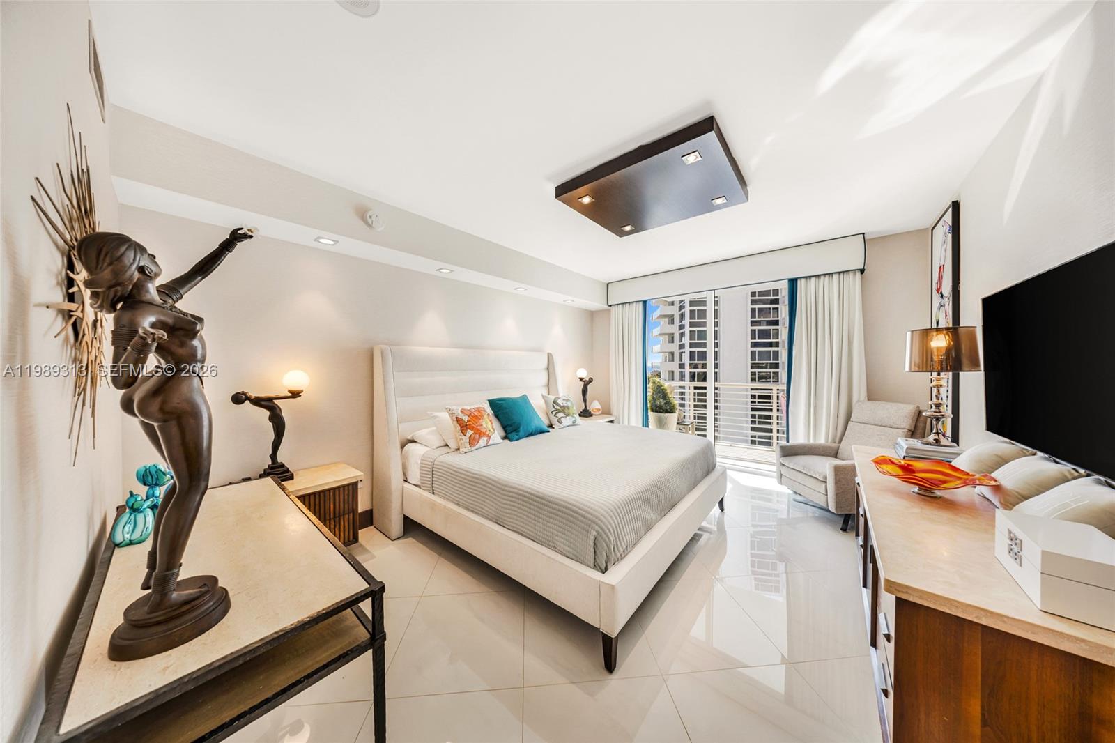 SAPPHIRE FORT LAUDERDALE - Residential