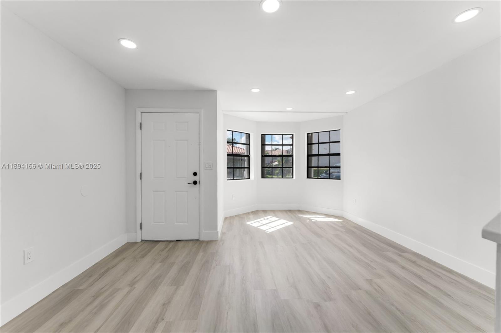 SOUTH LAKES VILLAGE II CO - Residential