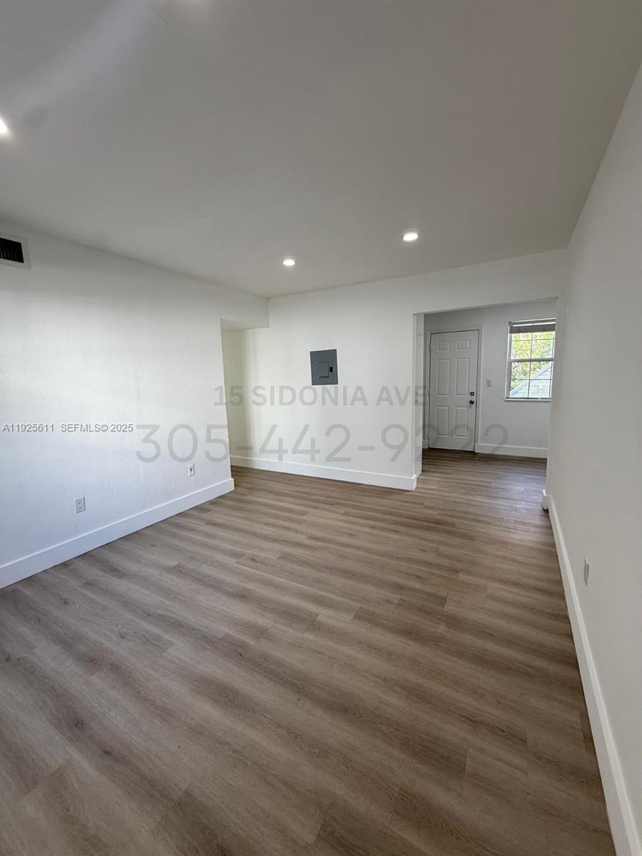 C GAB DOUGLAS SEC - Residential Lease