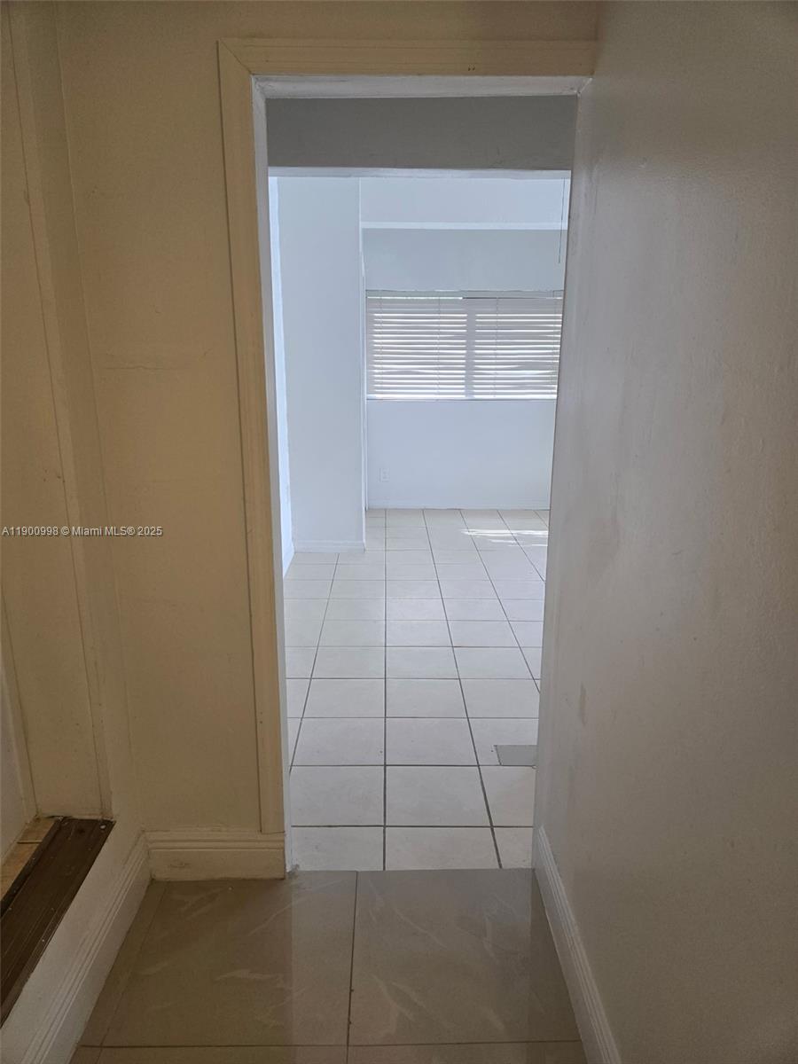 BAKER MANOR - Residential Lease