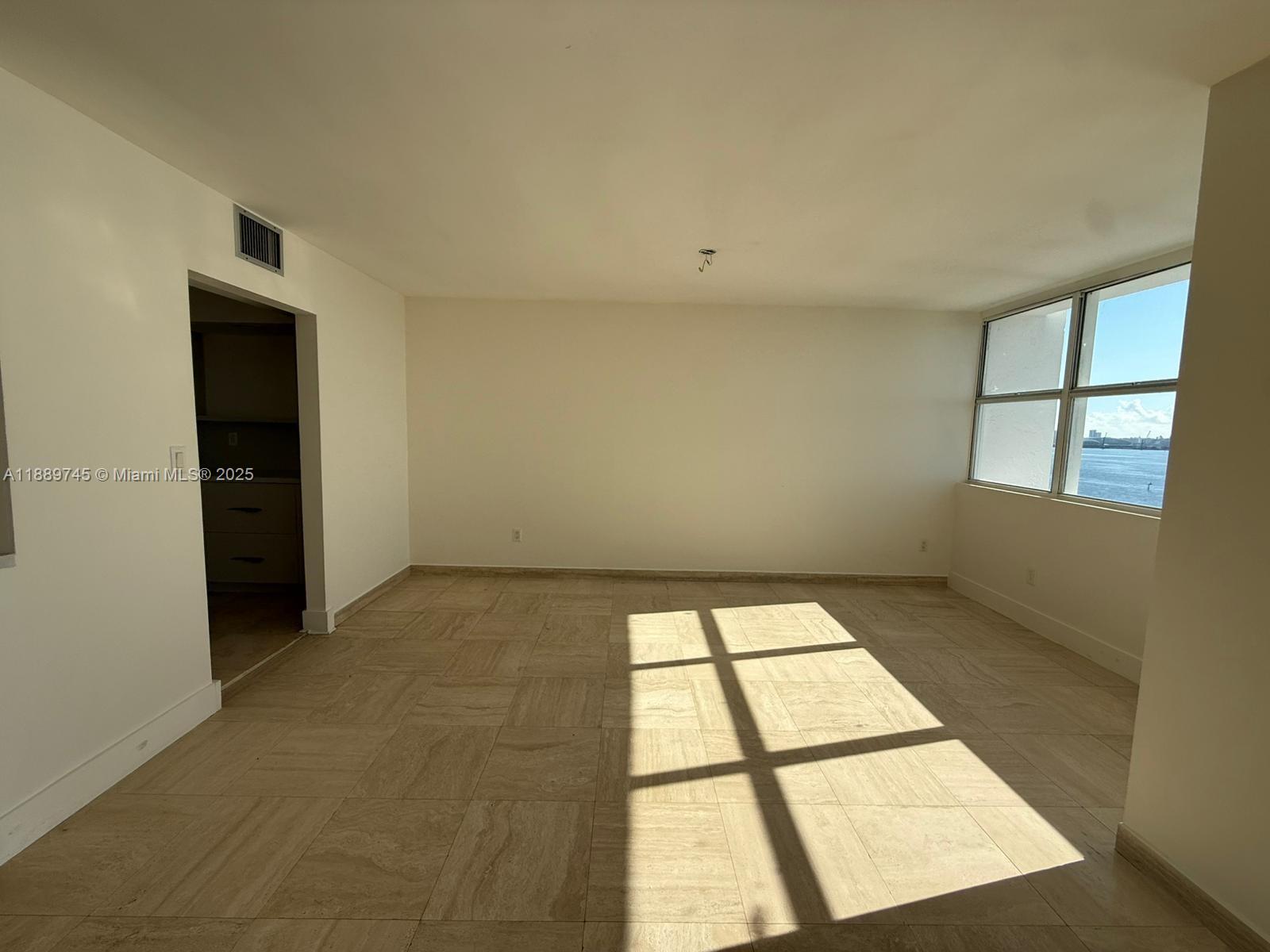 BAYSHORE PLACE CONDO - Residential Lease