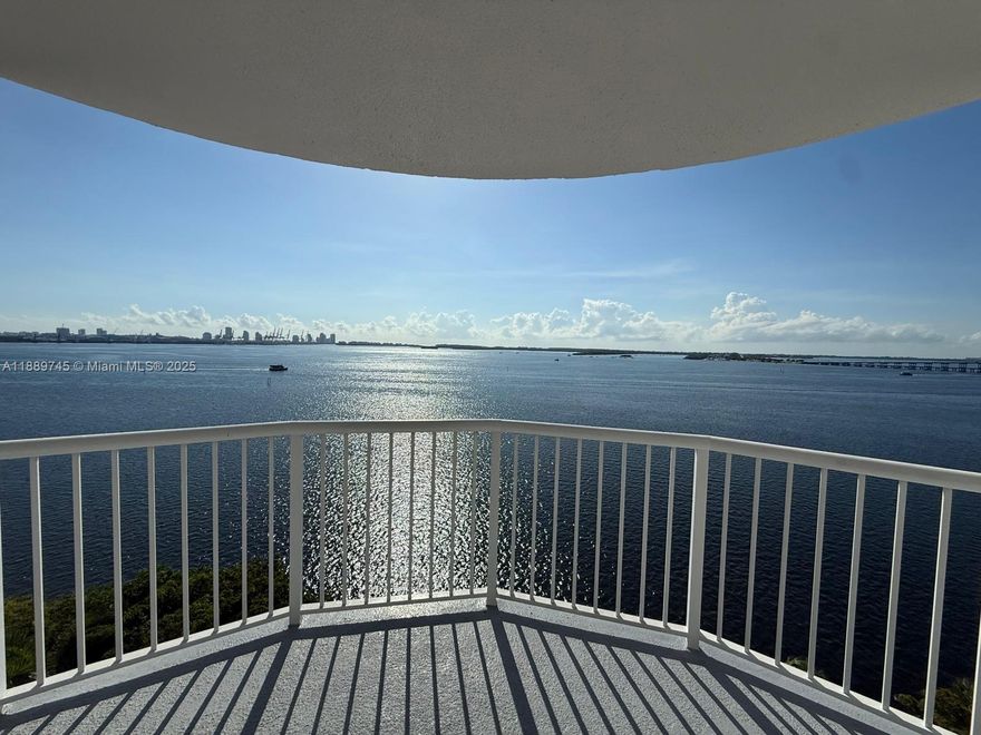 Oceanfront Living in Brickell | Renovated 3 Bed / 2 Bath with Direct Views Live the Brickell lifestyle in this fully
 renovated 3BR/2BA apartment with breathtaking, direct ocean views from every bedroom! Enjoy a sleek new
 kitchen, updated bathrooms and new floors. With over 1,400 sqft of stylish space, this
 corner unit is perfect for those seeking comfort, views, and location. Washer and dryer in each floor. Nestled on a quiet street but just minutes from everything Brickell has to offer. Don’t miss this one—schedule your showing today. THE POOL IS CLOSED UNTIL FURTHER NOTICE.