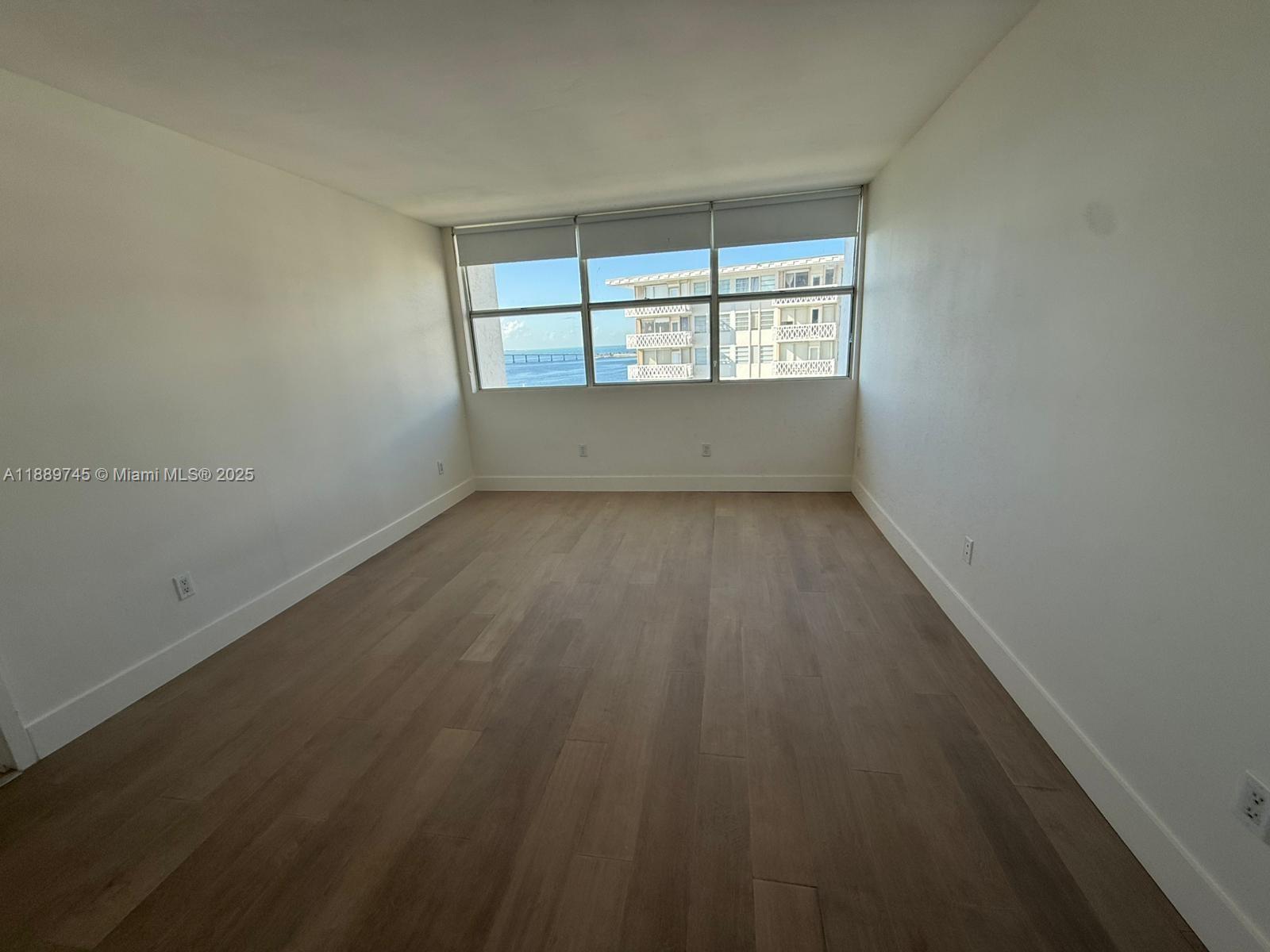 BAYSHORE PLACE CONDO - Residential Lease