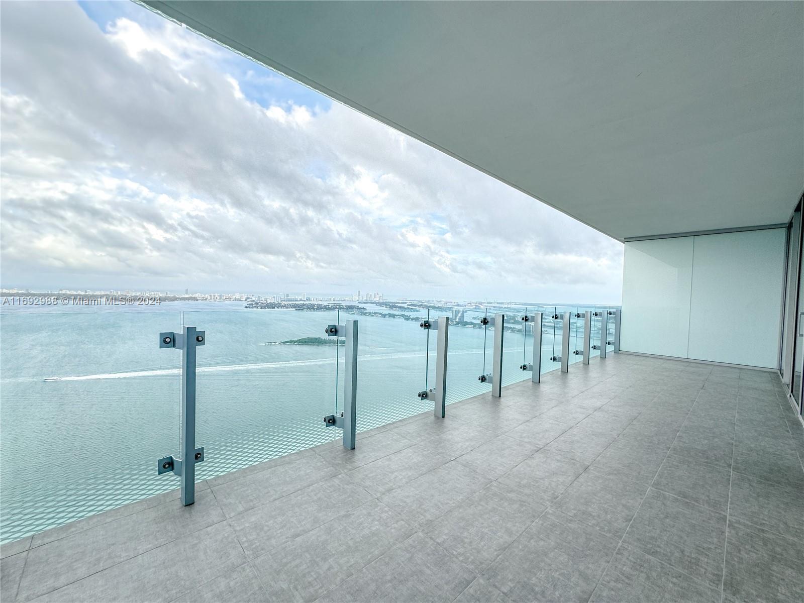 ESCOTTONIA PARK - Residential
