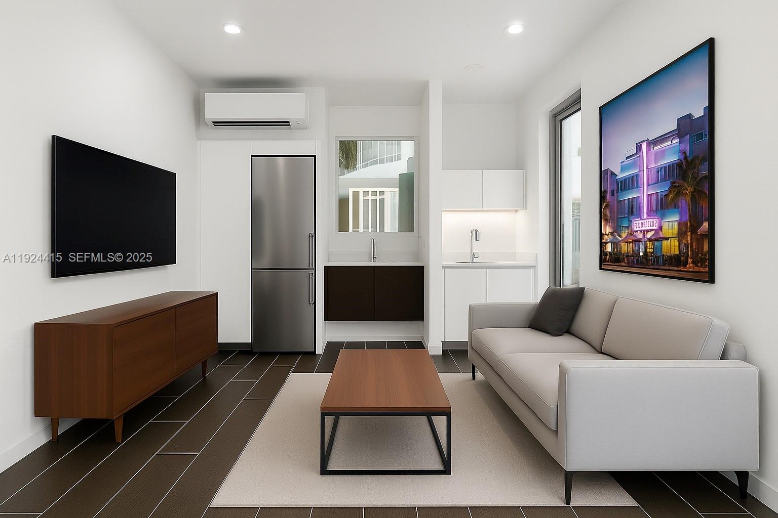 851 NE 1st Ave Cabana 15