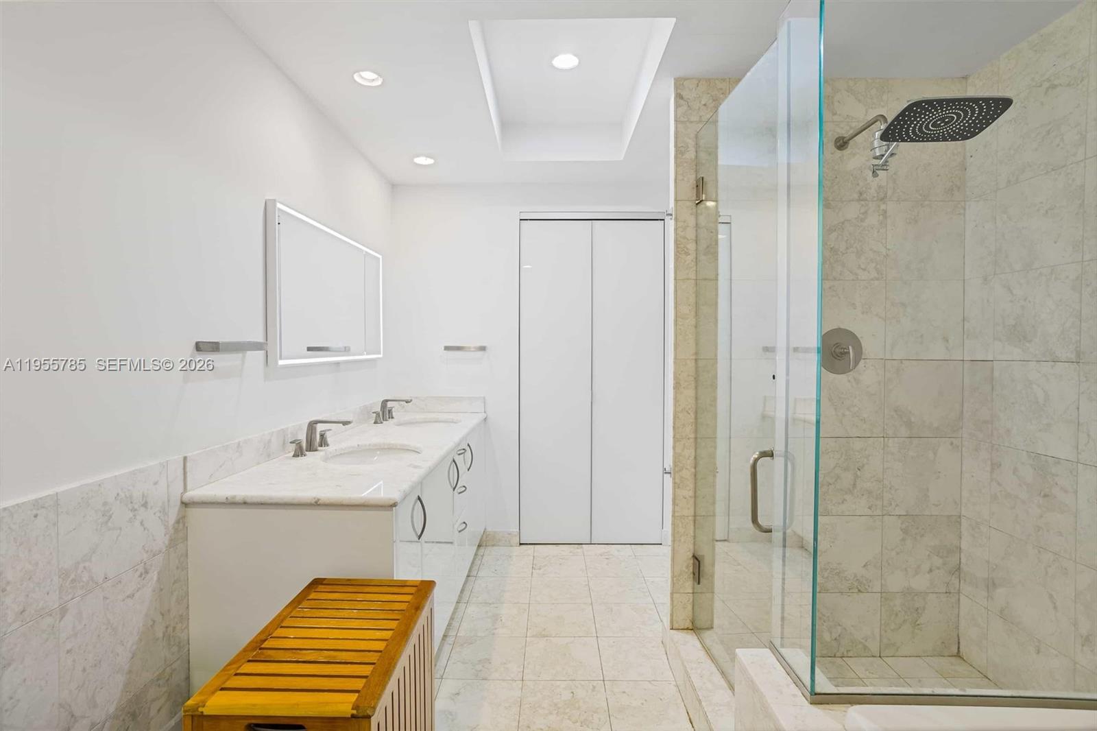 Jade Brickell - Residential