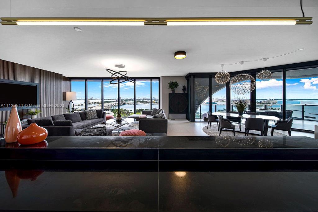 ONE THOUSAND MUSEUM CONDO - Residential