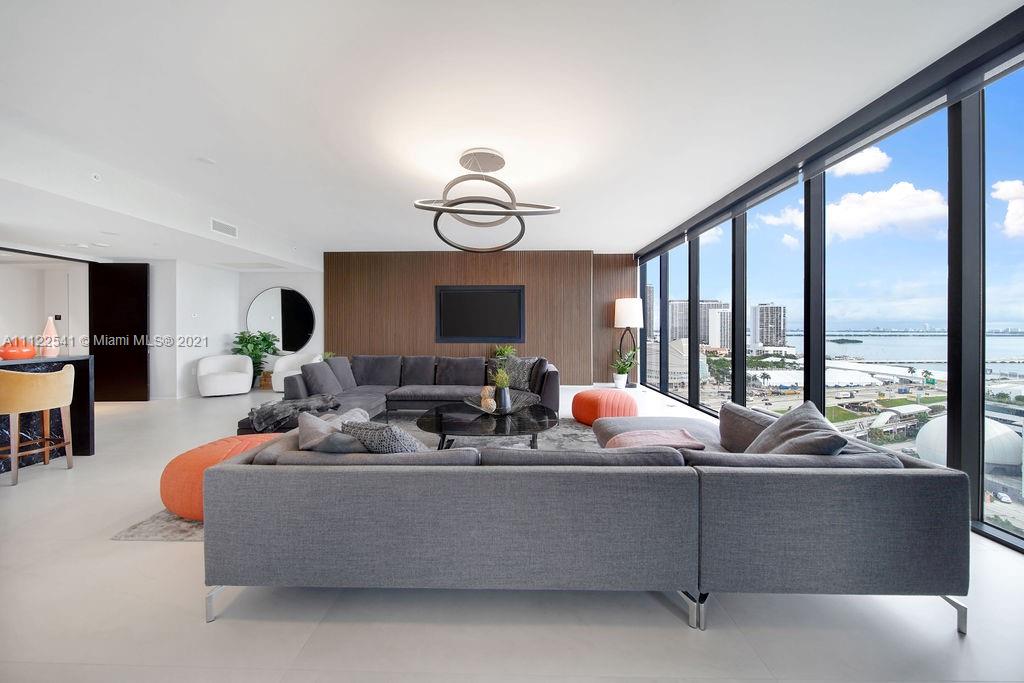 ONE THOUSAND MUSEUM CONDO - Residential