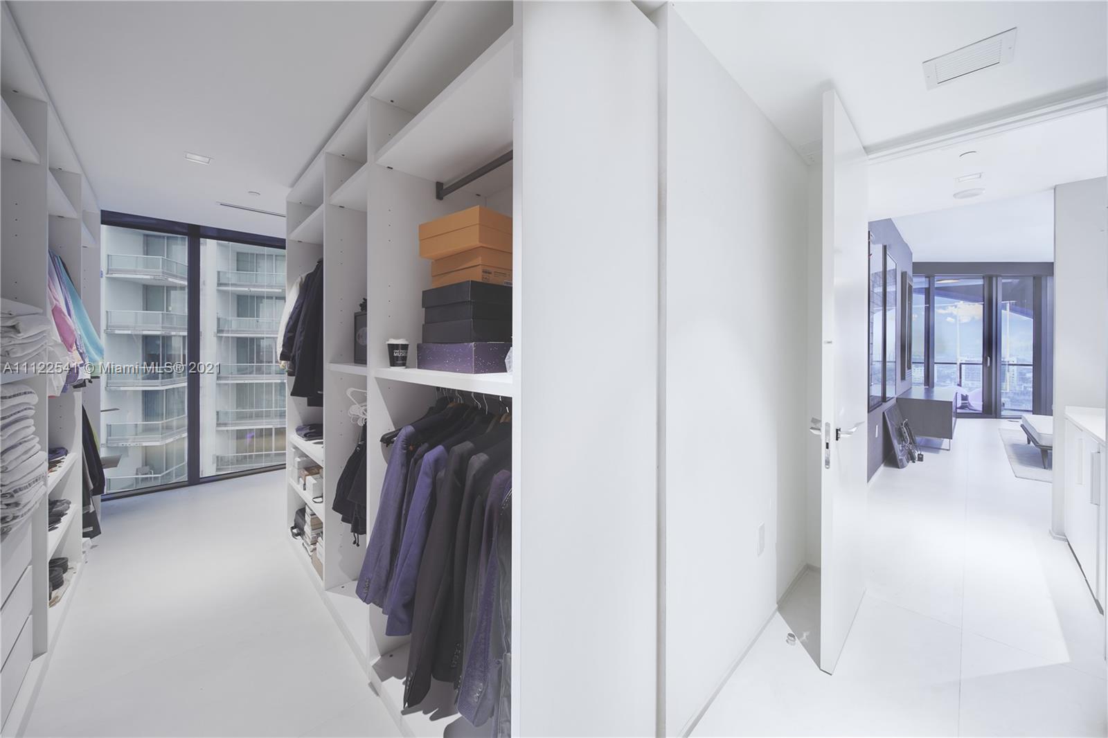 ONE THOUSAND MUSEUM CONDO - Residential