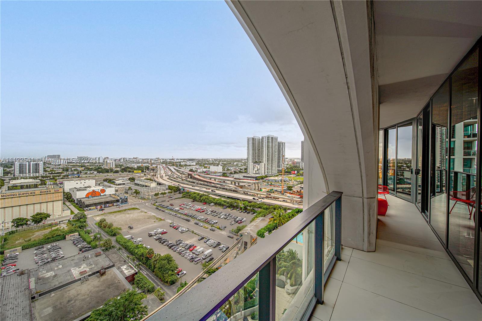 ONE THOUSAND MUSEUM CONDO - Residential