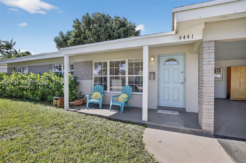 Photo of 4441 NE 17th Ave, Oakland Park, FL 33334 (MLS # A11956276)