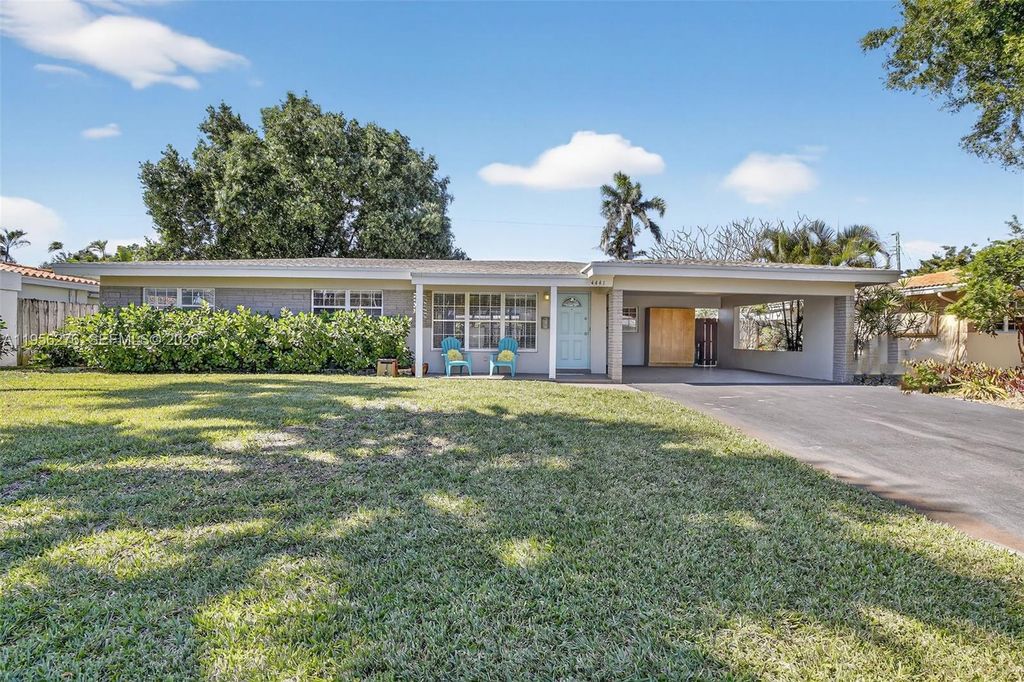 Photo of 4441 NE 17th Ave, Oakland Park, FL 33334 (MLS # A11956276)