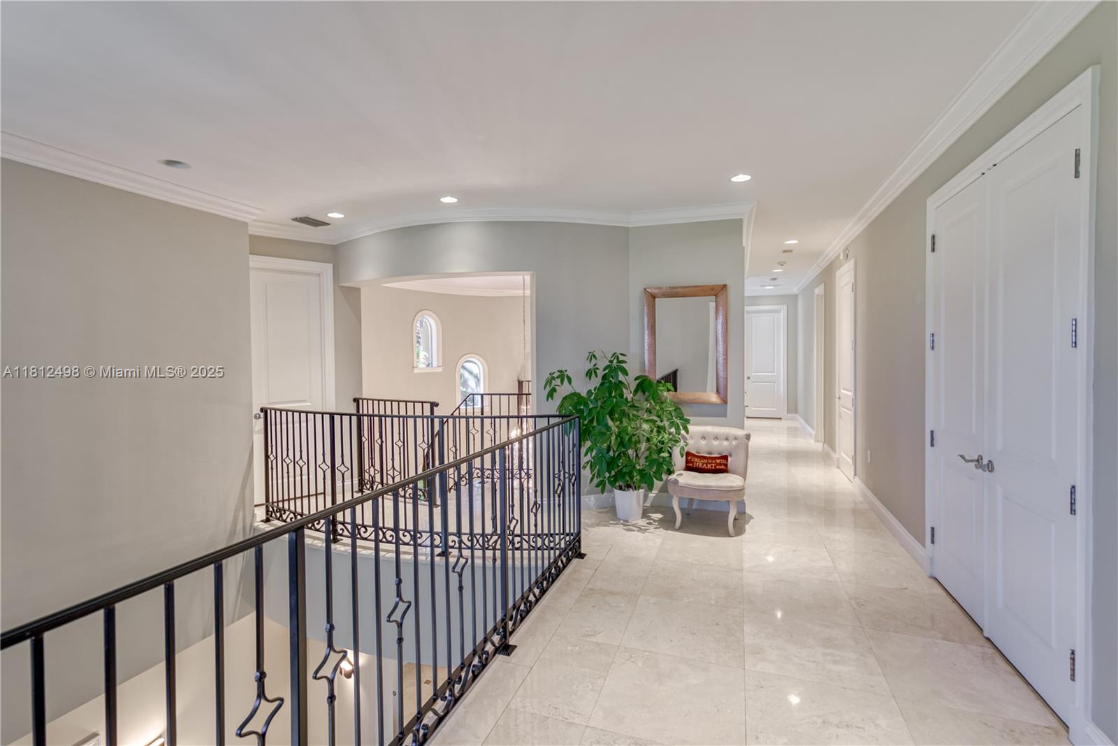 DEERING BAY ESTATES - Residential