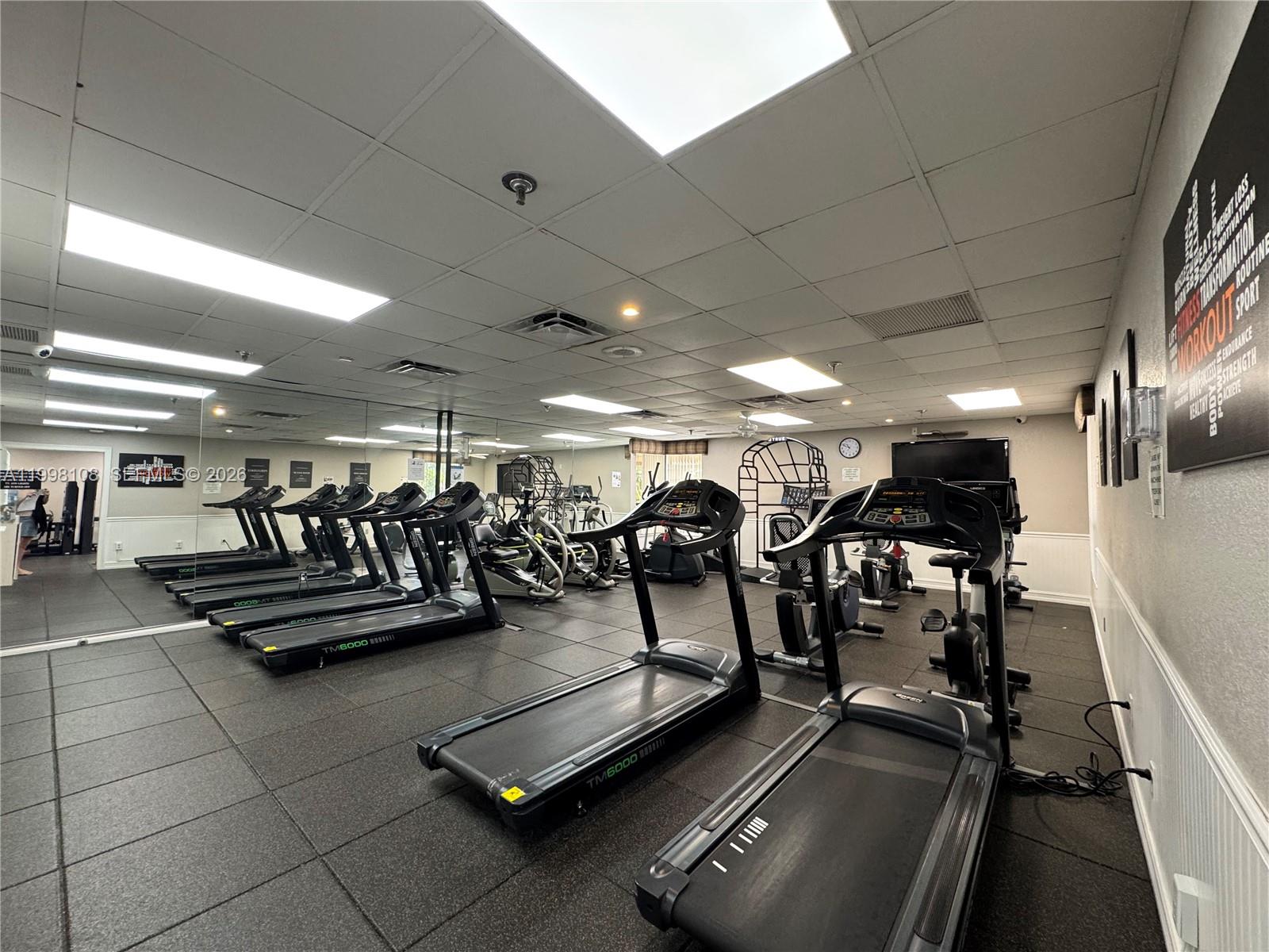 VILLAS OF BOCA DELRAY COND - Residential