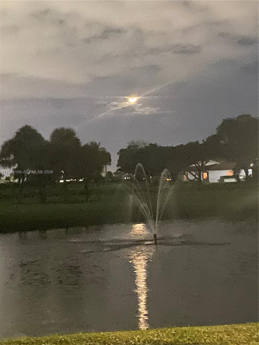 VILLAS OF BOCA DELRAY COND - Residential