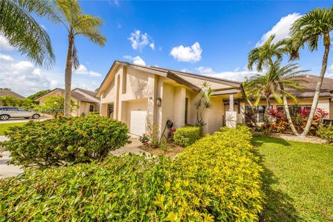 Photo of 5302 Fairway Woods Dr #4612, Delray Beach, FL 33484 (MLS # A11998108)