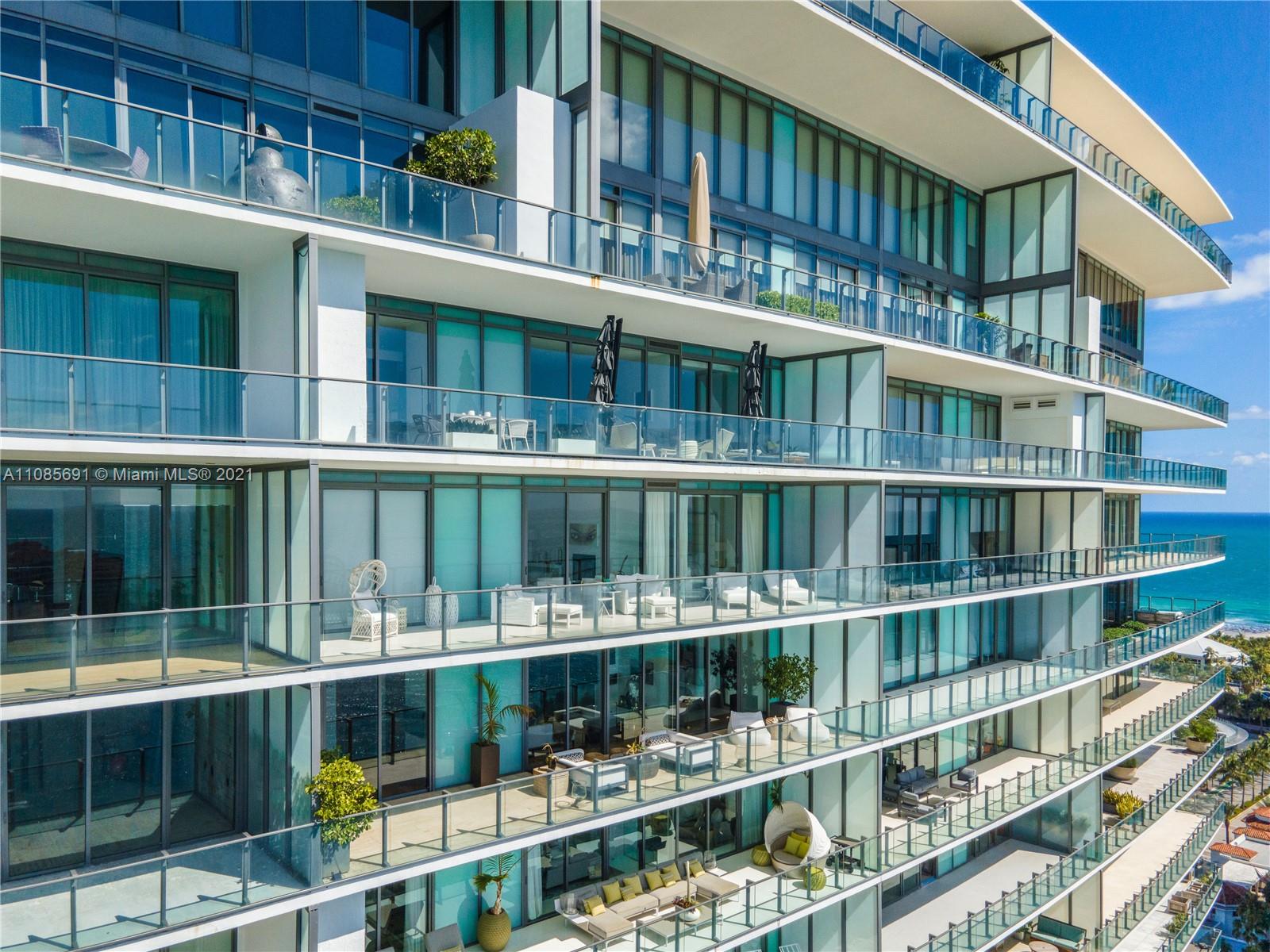 APOGEE CONDO - Residential